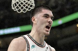 12分15板！基德：埃迪统治了比赛彻底压制了我们 我们对抗性不足